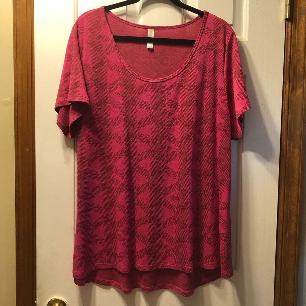Lularoe Classic Tee size 2XL